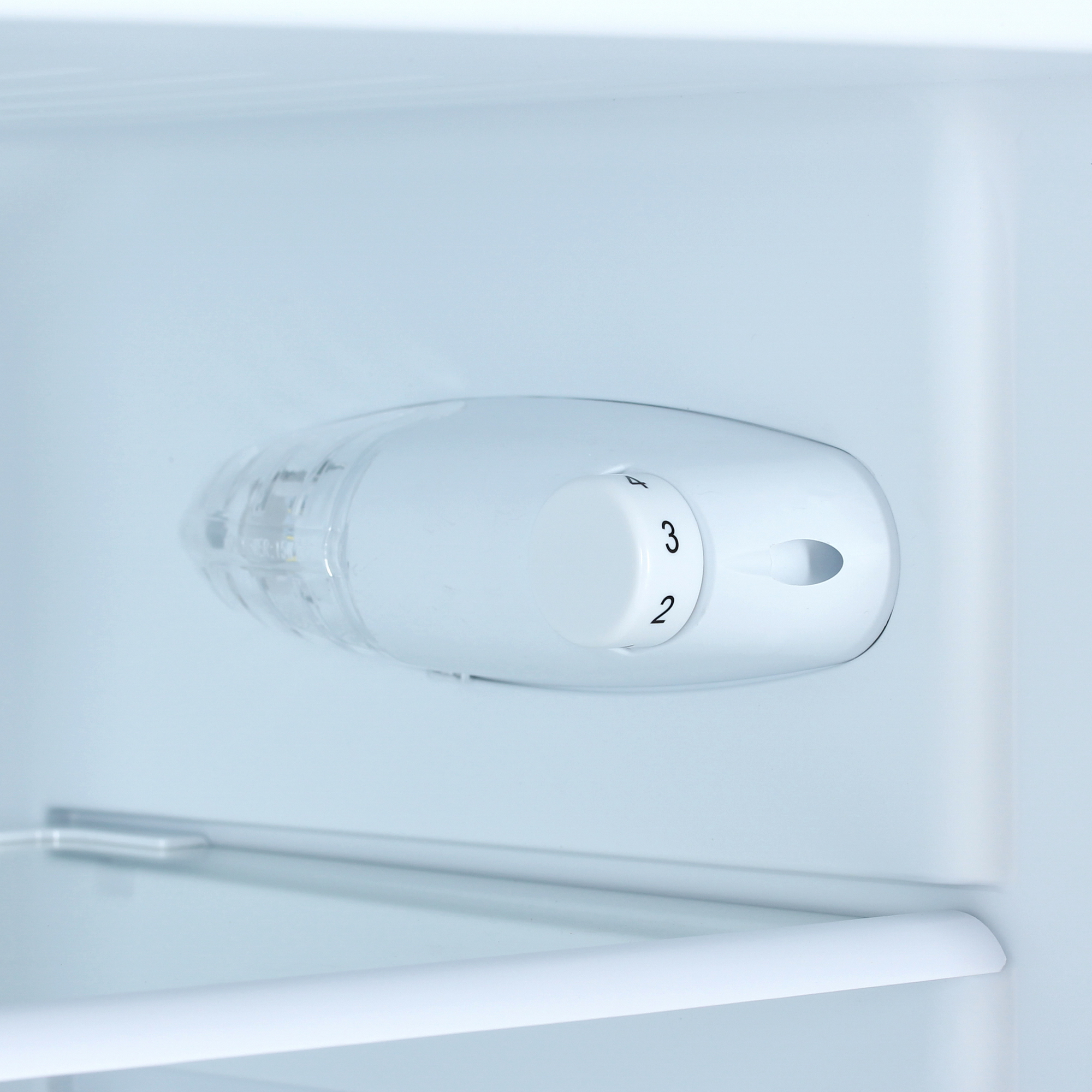 9223603 Холодильник компактный   DEXP S-14AMA белый STDN-0054409 - Вид №9