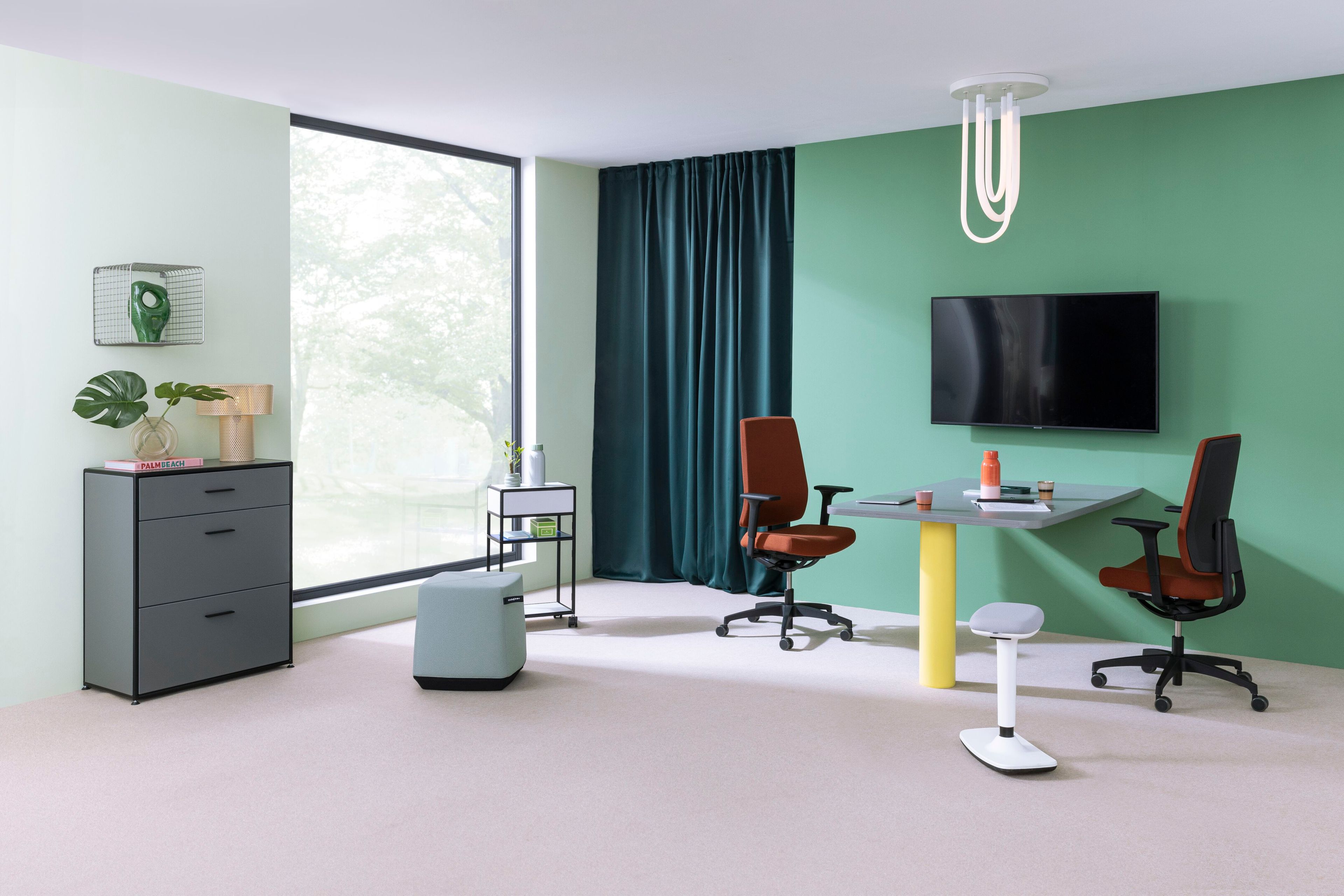 Поворотный регулируемый по высоте офисный стул с подлокотниками Dauphin Indeed Automatic ARCH-00000553 - Вид №3