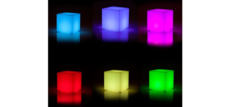 004144 Лампа Kubik Vondom 