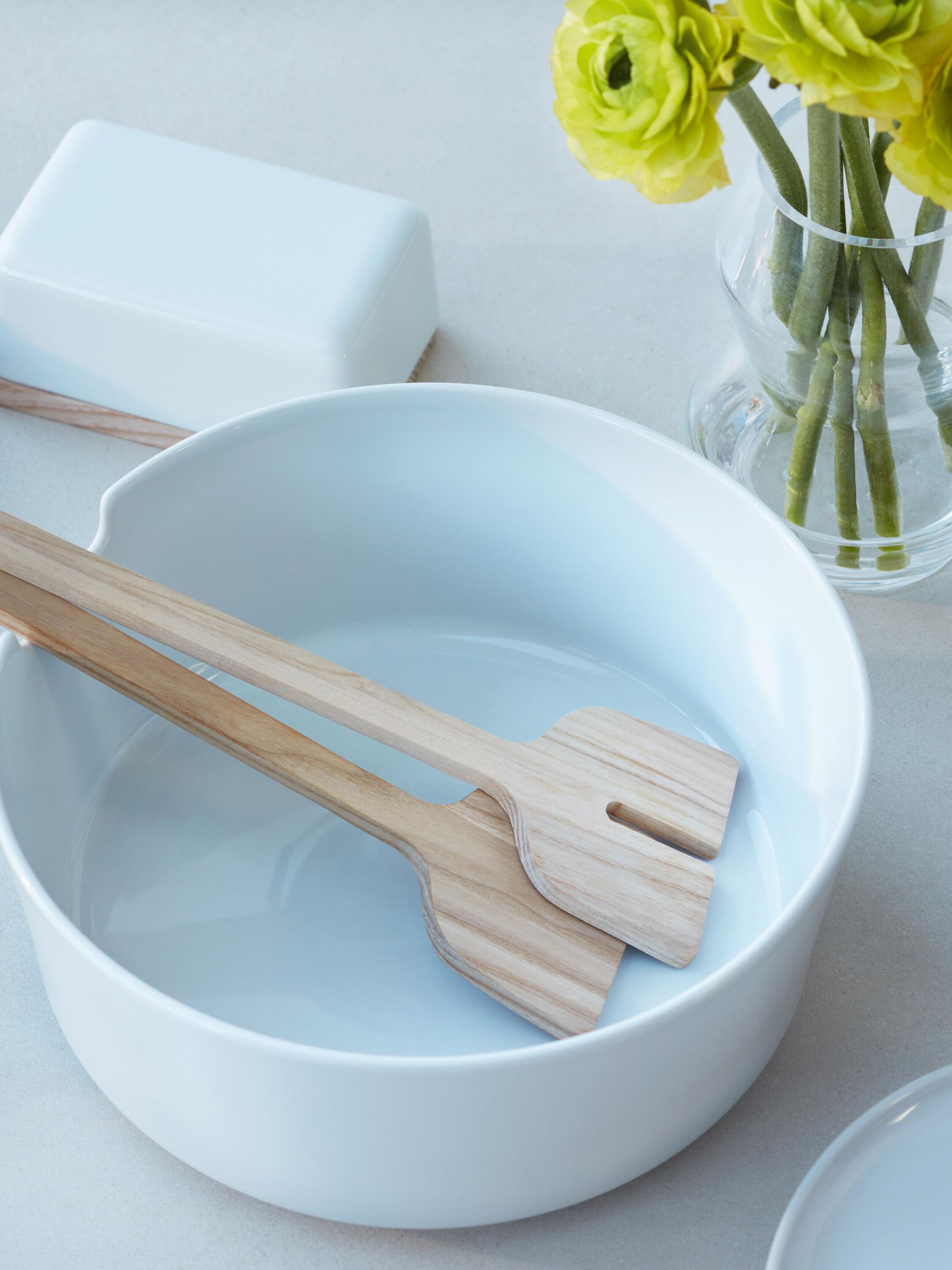 Фарфоровая салатница с деревянными столовыми приборами LSA Collective ARCH-00043902 - Вид №6