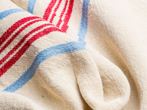 Льняная полосатая ткань