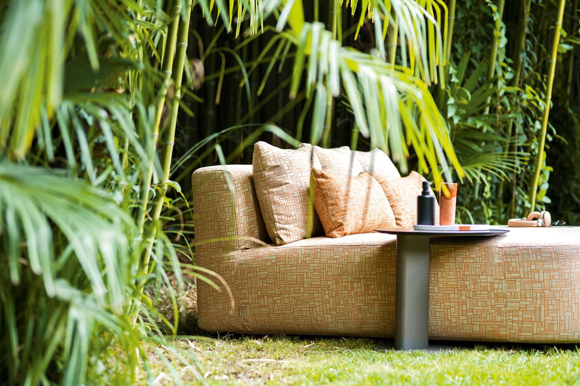 Алюминиевый овальный журнальный столик Varaschin плинтус ARCH-00131779 - Вид №8