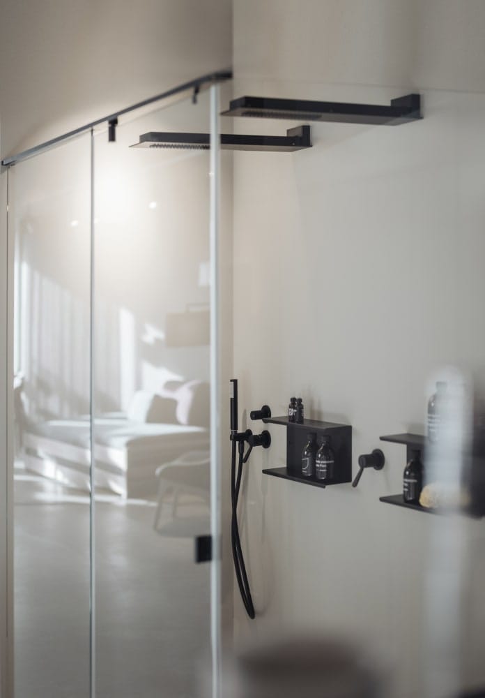 Угловая душевая кабина из хрусталя Agape Plan-a ARCH-00022984 - Вид №1