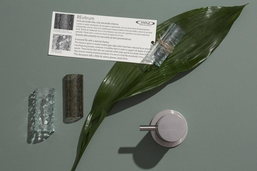 MINA Смеситель для раковины на одно отверстие из нержавеющей стали и стекла Revitrum 12610 - Вид №1