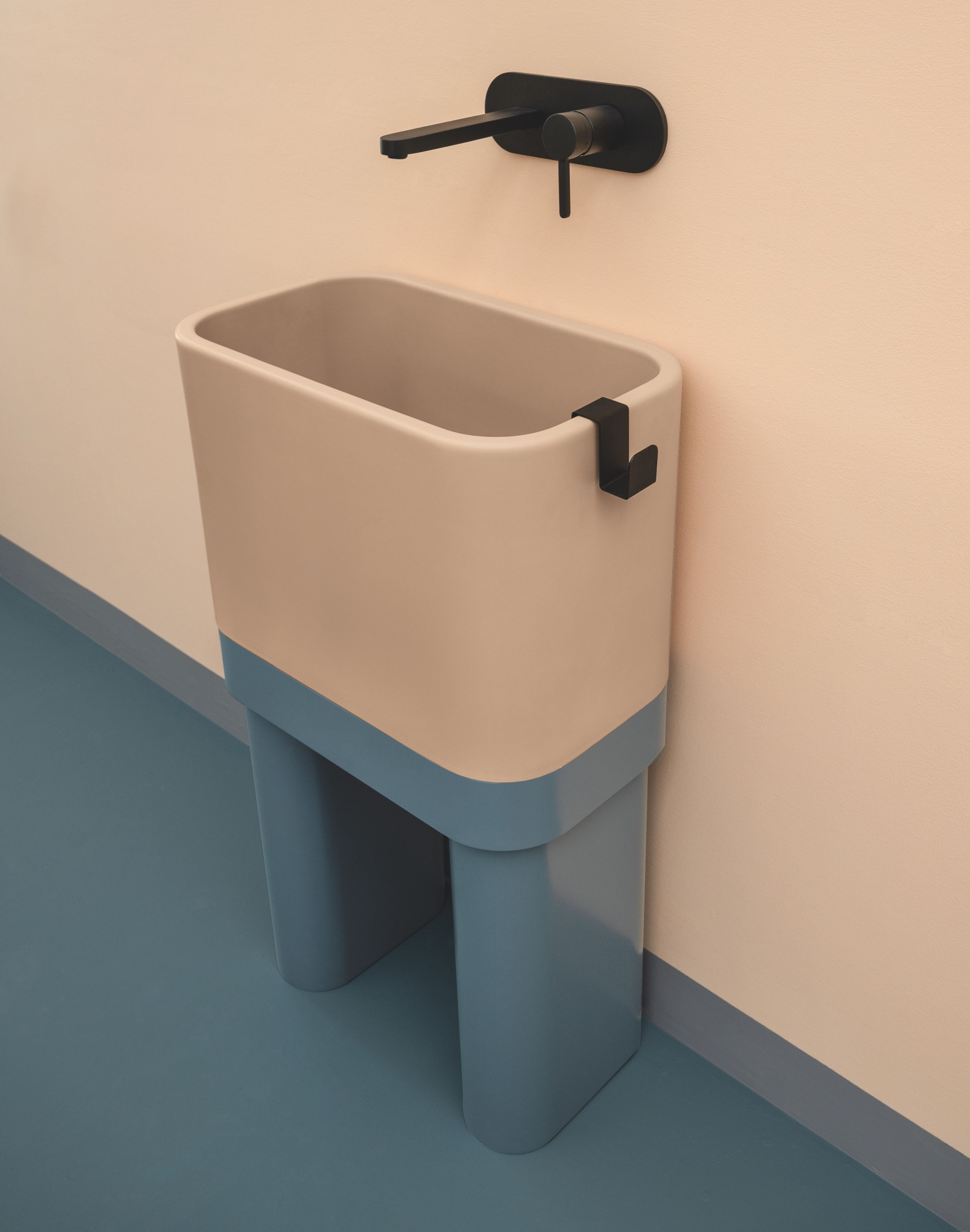 Деревянный напольный умывальник Axa вещь ARCH-00044896 - Вид №1