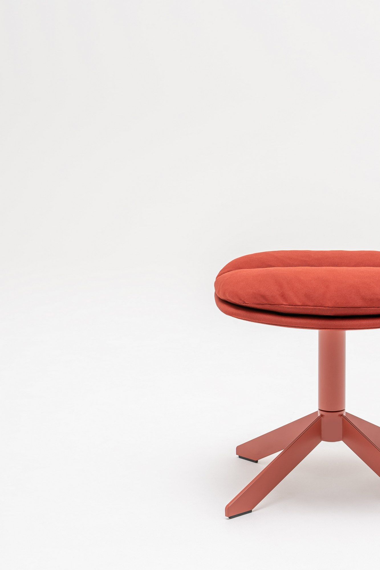 Тканевая мягкая спицевая подставка для ног MDD Fat Frank ARCH-00013030 - Вид №2