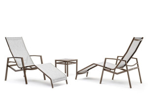 Садовая кровать Batyline® с подлокотниками