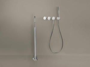 Термостатический смеситель для ванны с 5 отверстиями