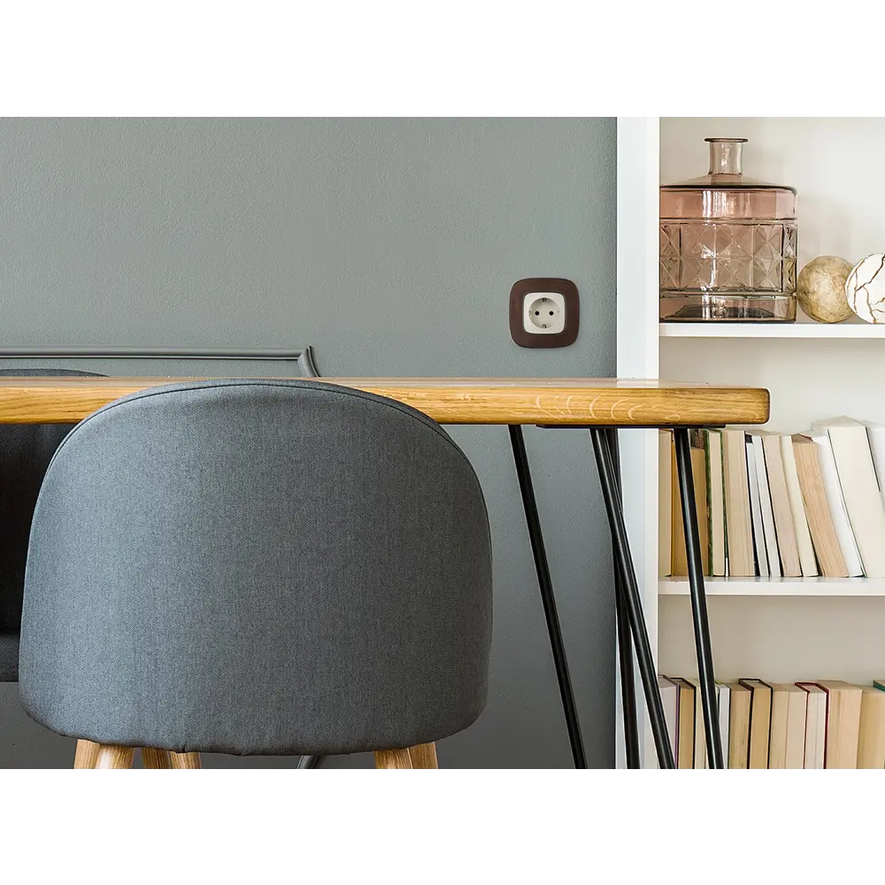 Розетка Legrand Valena Allure 2 контакта с заземлением цвет слоновая кость STLM-2061463 - Вид №11