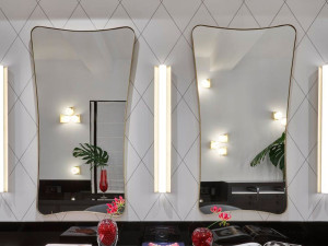 Зеркало с латунной рамкой