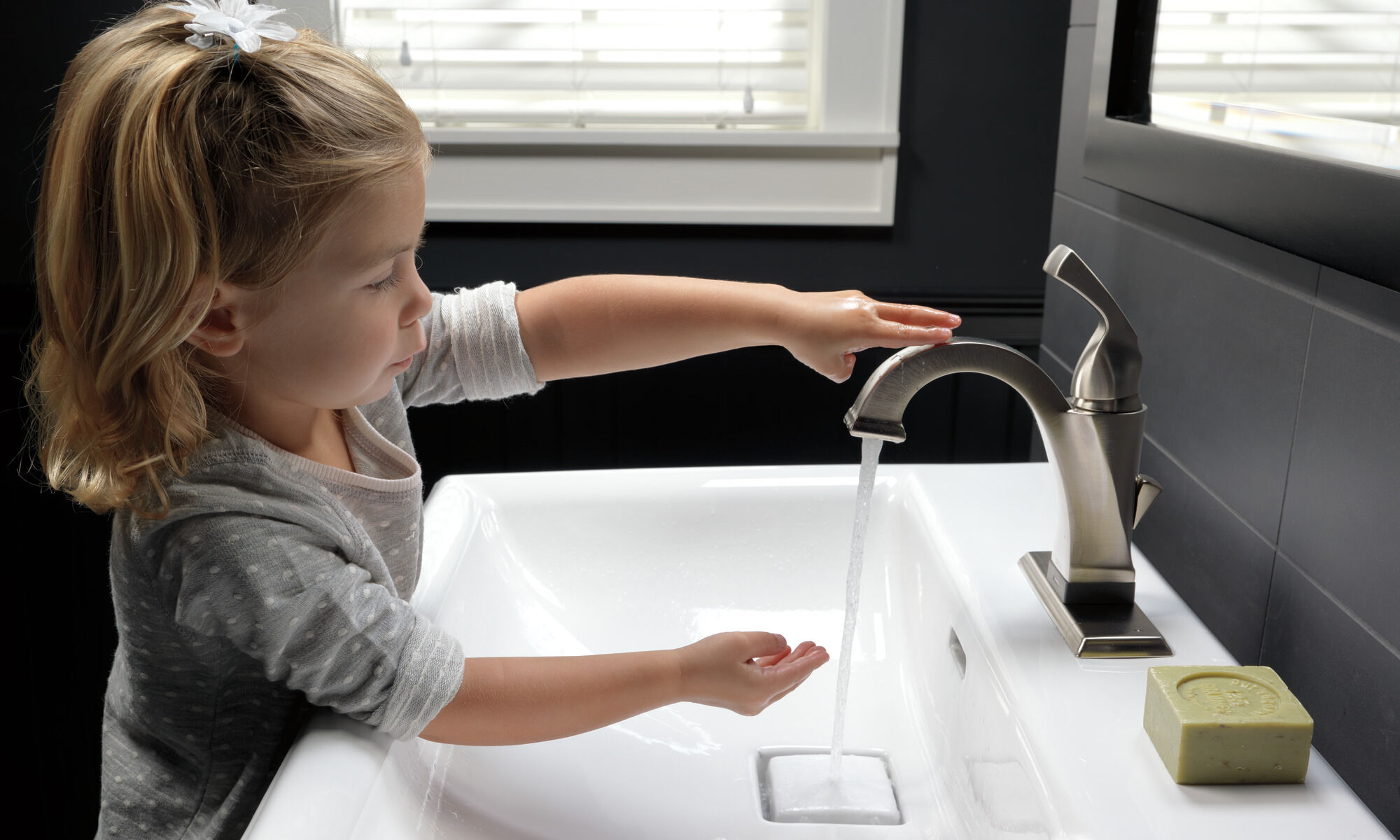 551T-SS-DST Смеситель для ванной с одной ручкой с технологией Touch2O.xt® Delta Faucet Dryden Нержавеющая сталь  - Вид №7