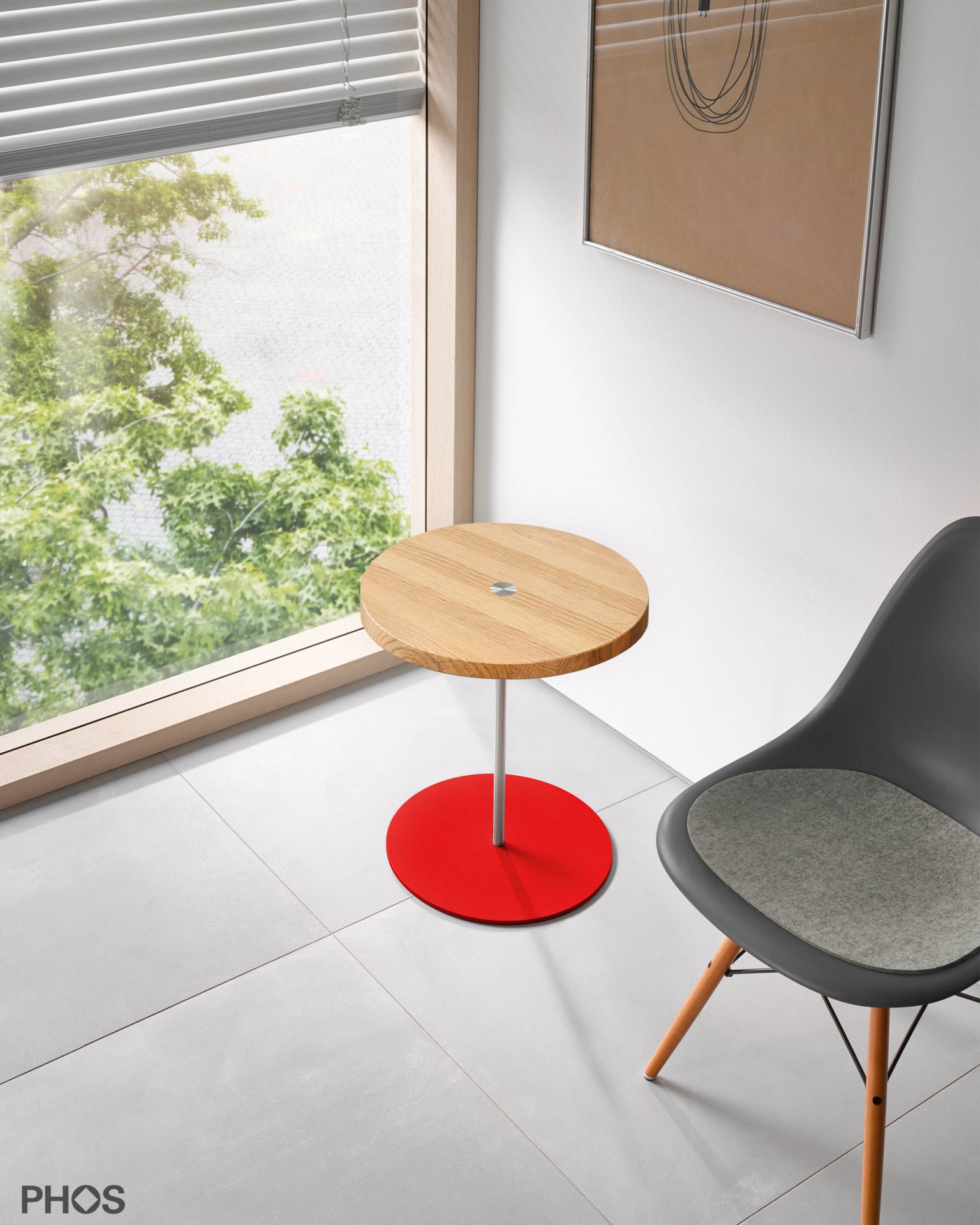 BT400-Eiche-BPR Приставной столик, высота 40 см, столешница из дуба, основание красного цвета PHOS  - Вид №1