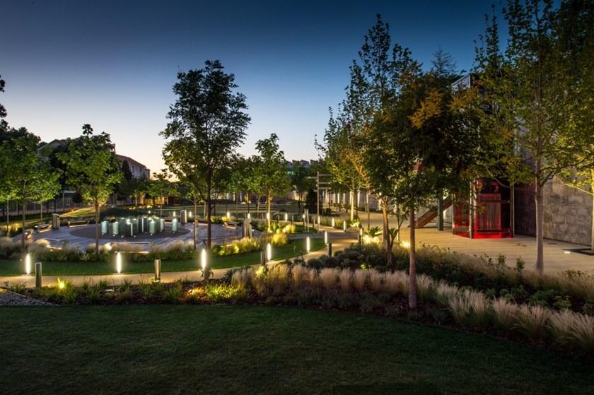 iGuzzini Светодиодный столбик из экструдированного алюминия Pencil sun-id-1428999 - Вид №6