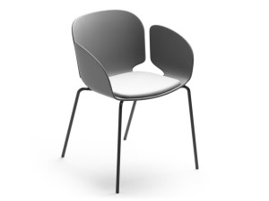 Полипропиленовый стул с подлокотниками с мягким сиденьем