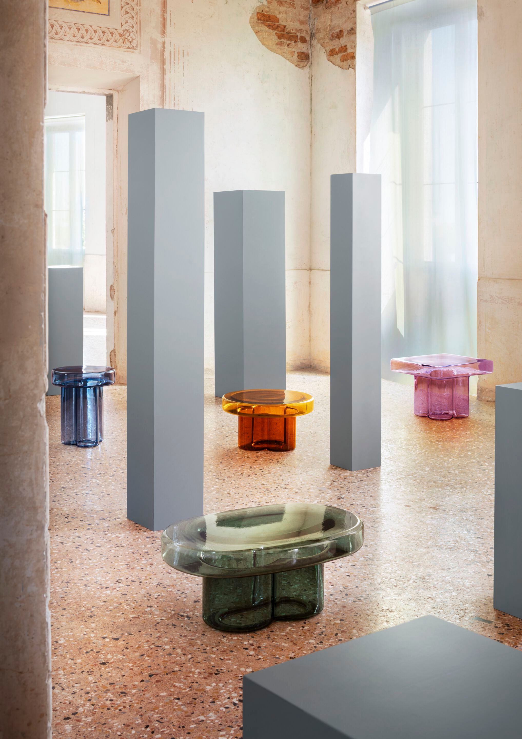 Квадратный садовый журнальный столик из дутого стекла Miniforms Сода ARCH-00039298 - Вид №3