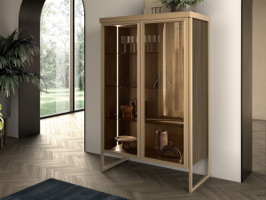 Алюминиевая витрина со встроенным освещением