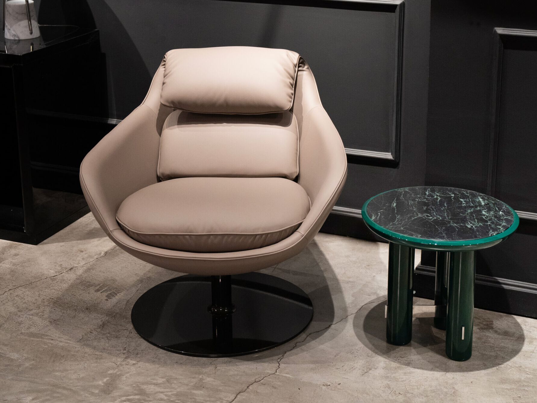 Круглый мраморный журнальный столик CPRN HOMOOD Shapes 2025 ARCH-00142802