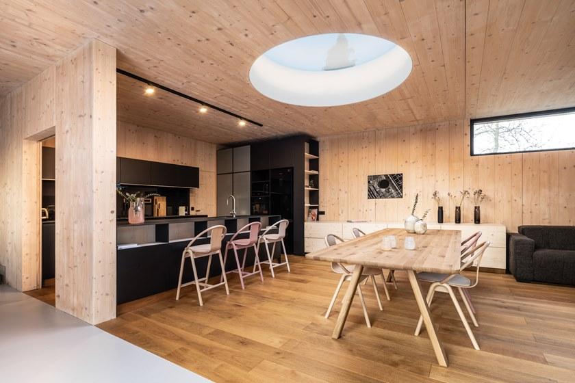 TON Высокий табурет со спинкой Again 314 006 - Вид №5