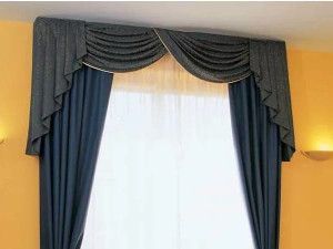 Алюминиевая направляющая для завитых штор