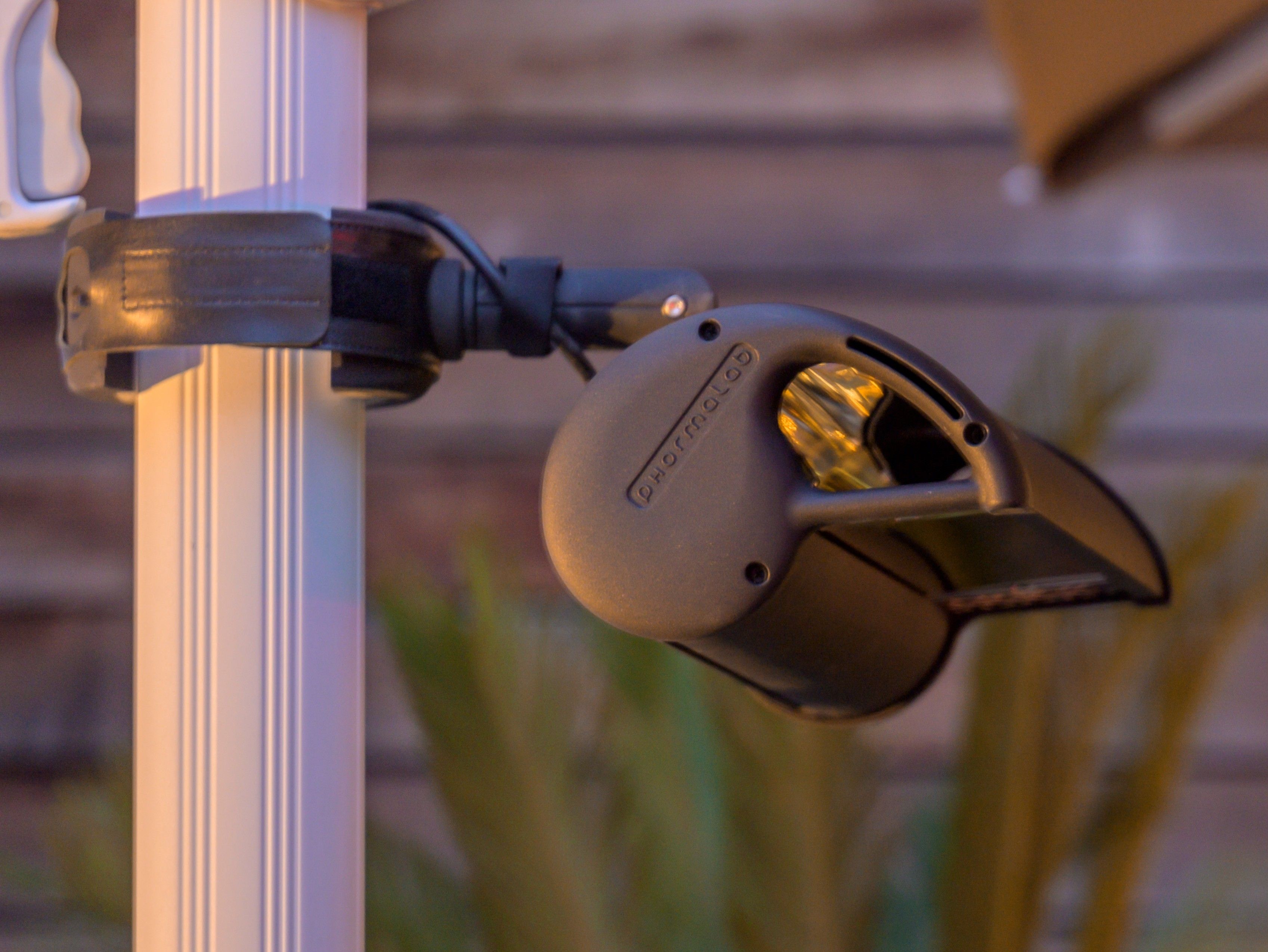 Нагревательная лампа с навесом Phormalab Aura ARCH-00056759