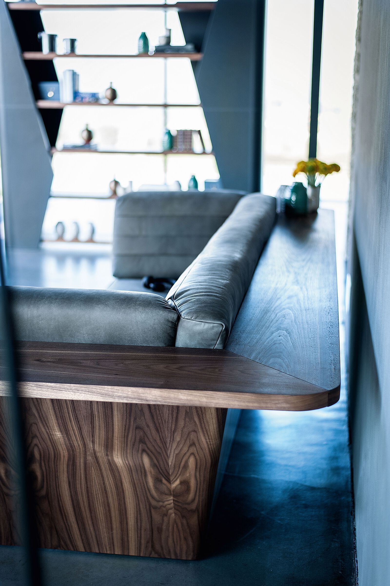 Линейный диван с твердой деревянной рамой Riva 1920 DYNAMIK ARCH-00079456 - Вид №8