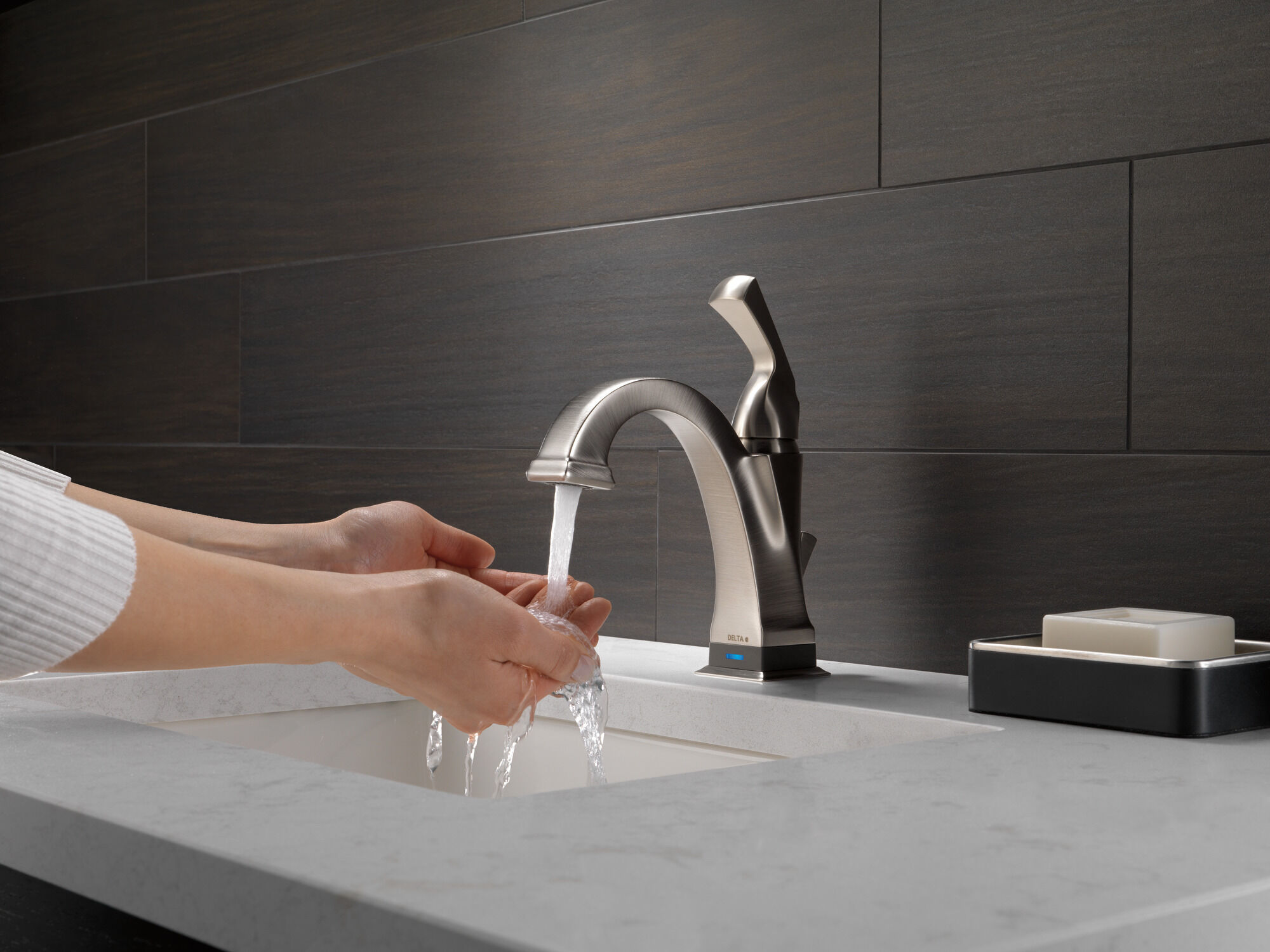 551T-SS-DST Смеситель для ванной с одной ручкой с технологией Touch2O.xt® Delta Faucet Dryden Нержавеющая сталь  - Вид №13