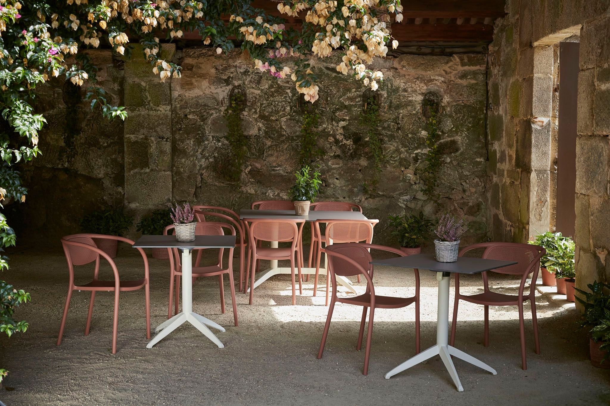 Полипропиленовый стул с подлокотниками Ezpeleta NOON ARCH-00047532 - Вид №9