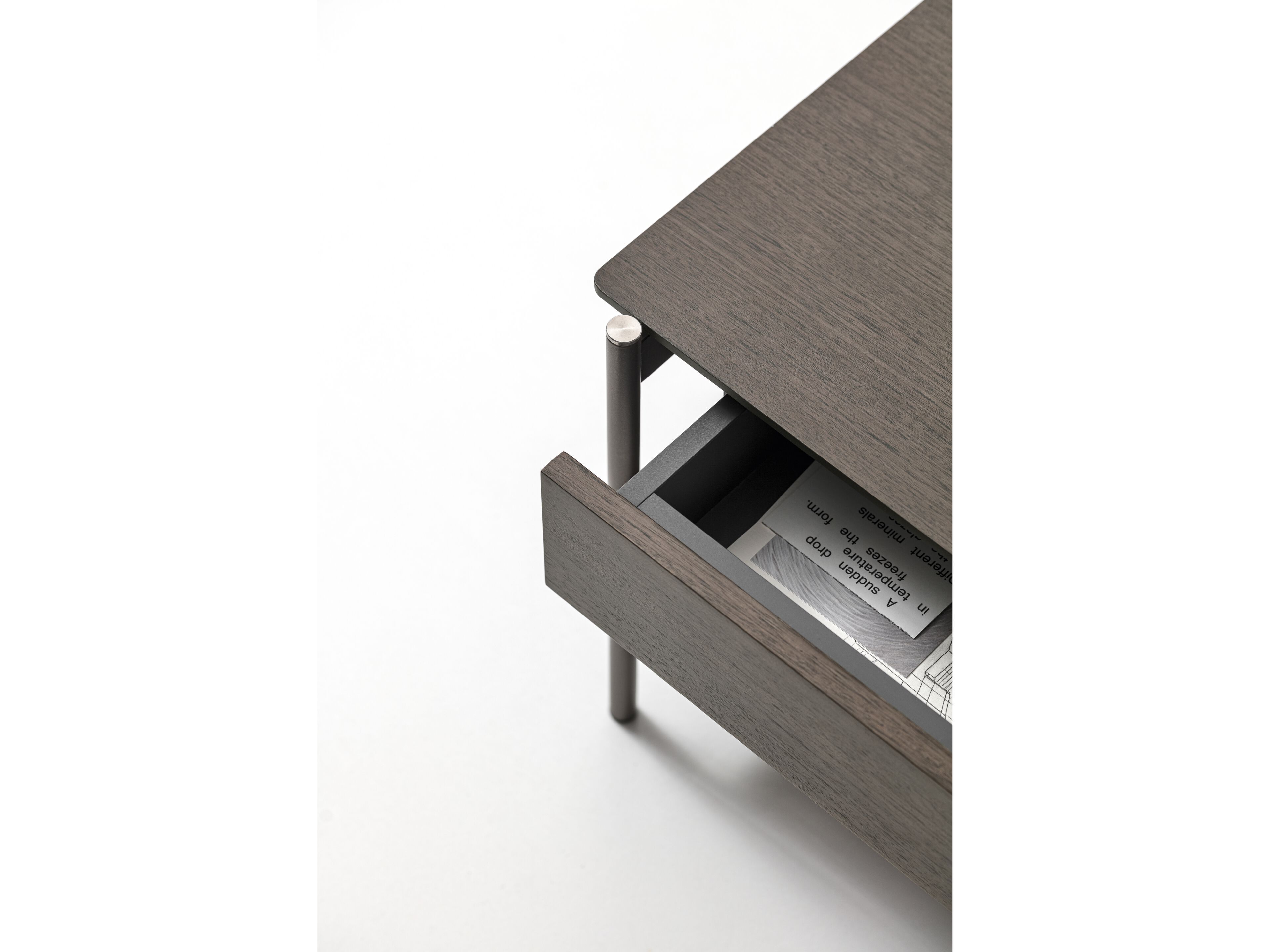 Деревянная прямоугольная тумбочка Ditre Italia Erys ARCH-00080092 - Вид №1