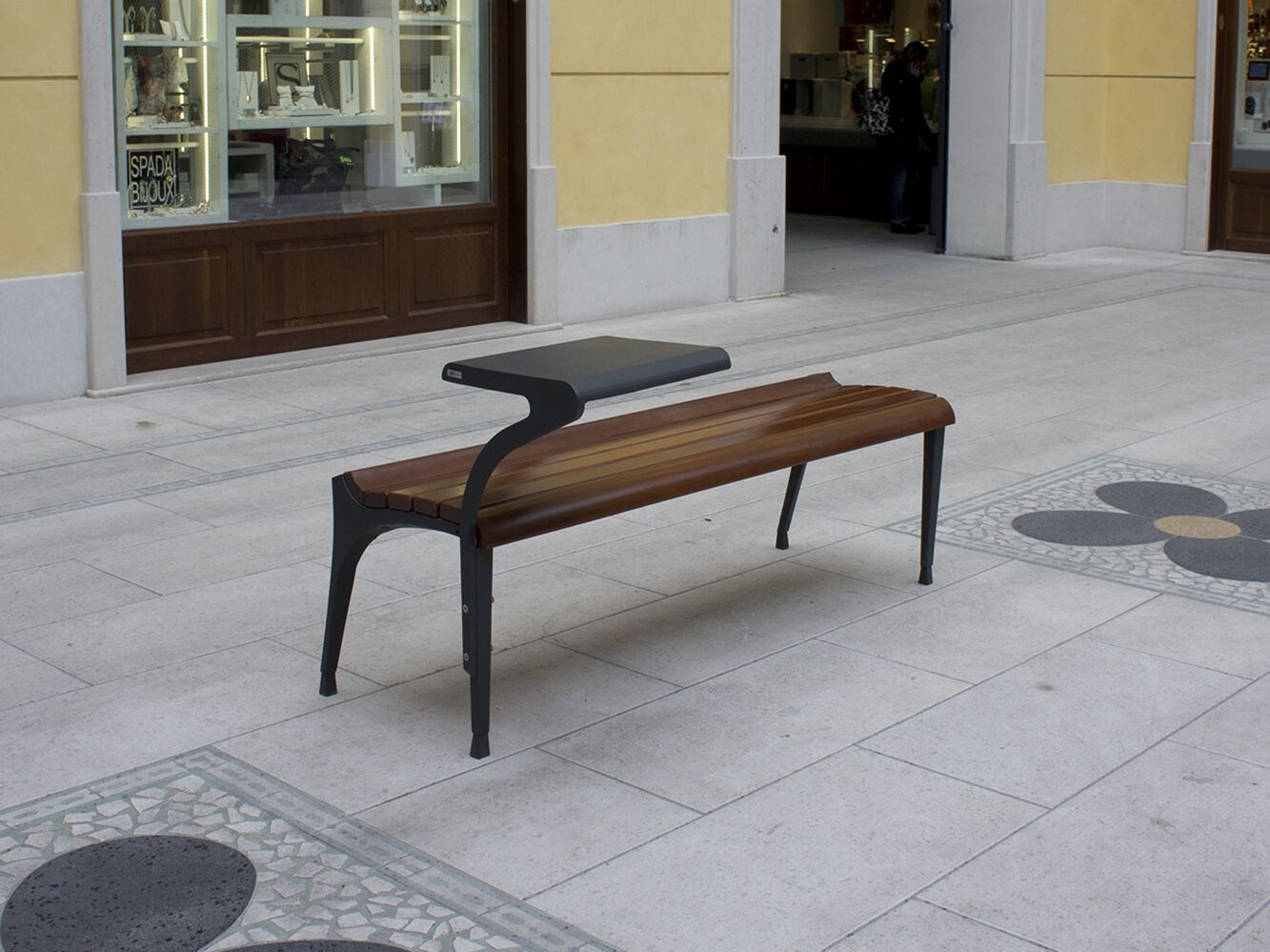 Скамейка в ироко Fi.Ma Реджо ARCH-00068563 - Вид №1