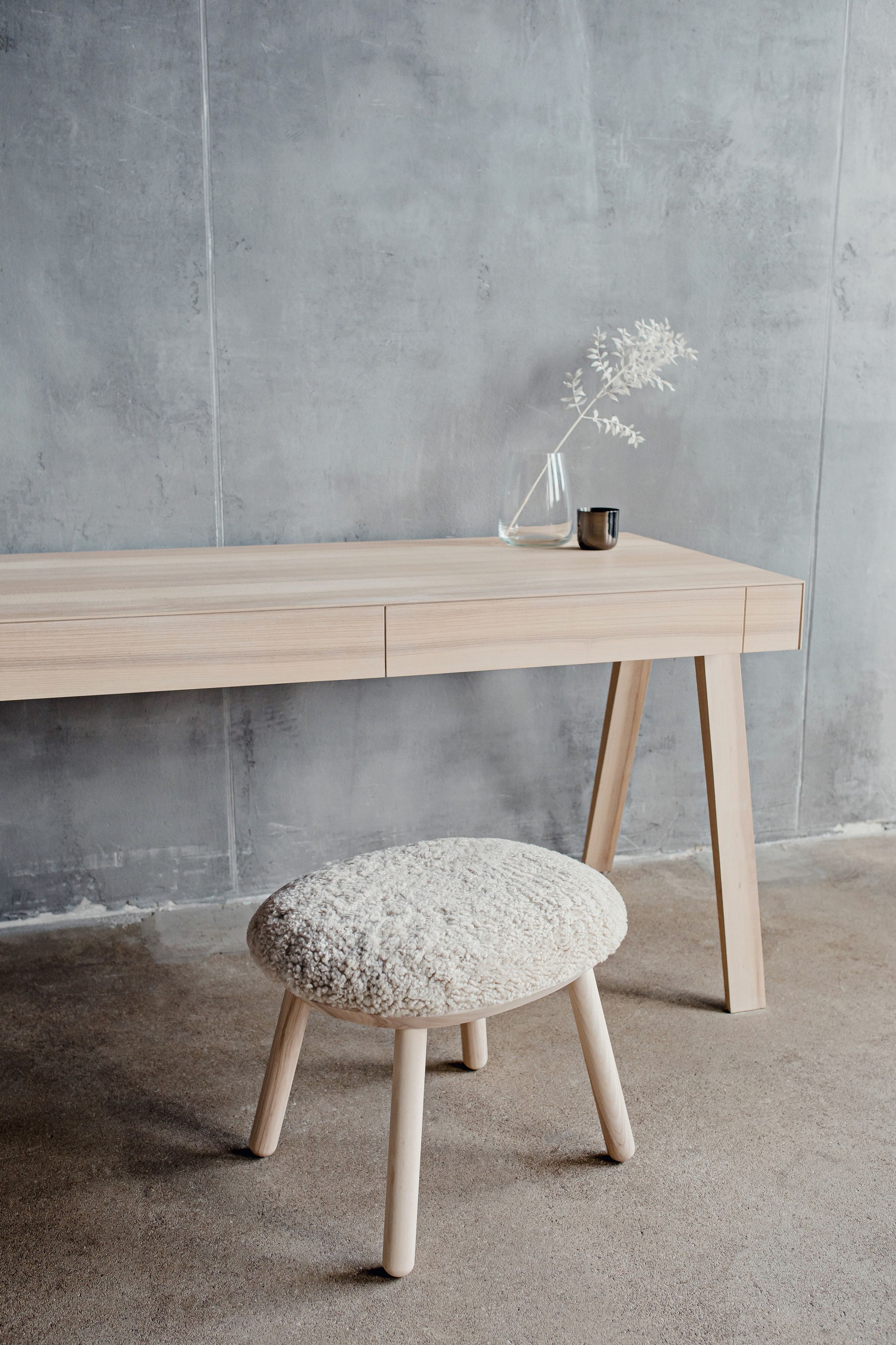 Подставка для ног из овчины EMKO Naïve ARCH-00052728 - Вид №4