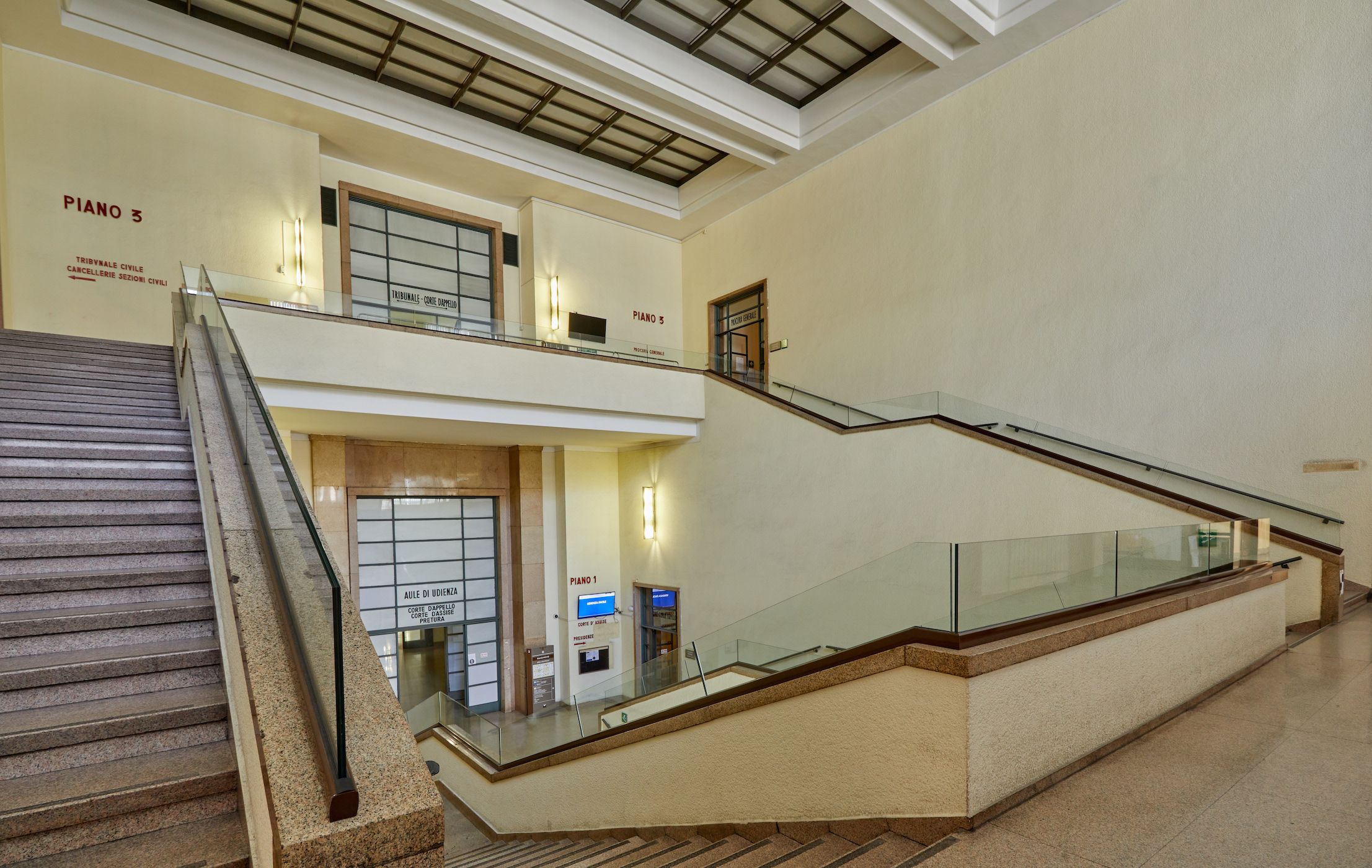 Стеклянный парапет для окон и балконов ALUVETRO система балюстрады GARDA ARCH-00077556 - Вид №1