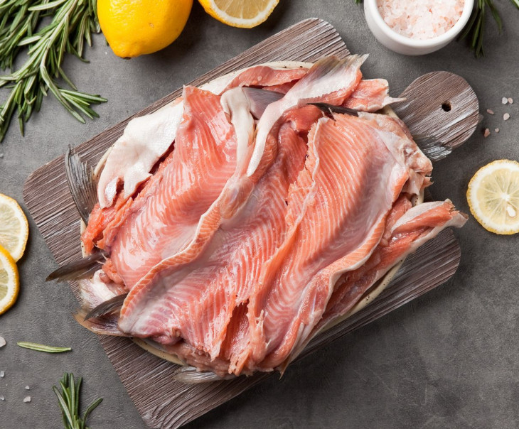 7214 Брюшки горбуши с/м Дмитрий Носов и Сергей Копейкин Вкусляндия 