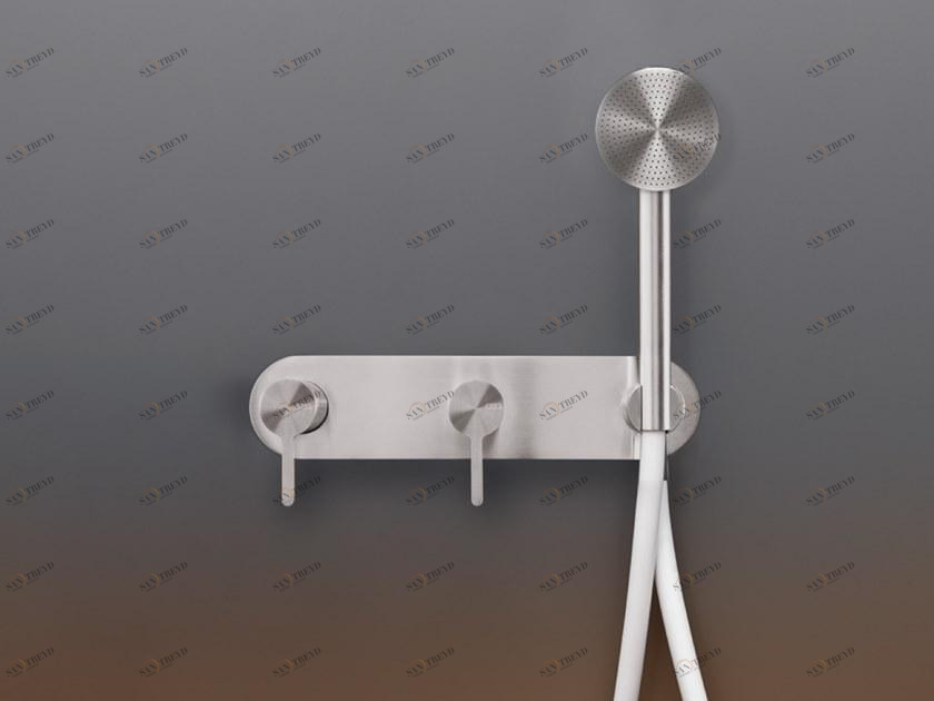 Ceadesign Настенный комплект из 2 смесителей для ванны / душа с ручным душем Innovo Inv 53y