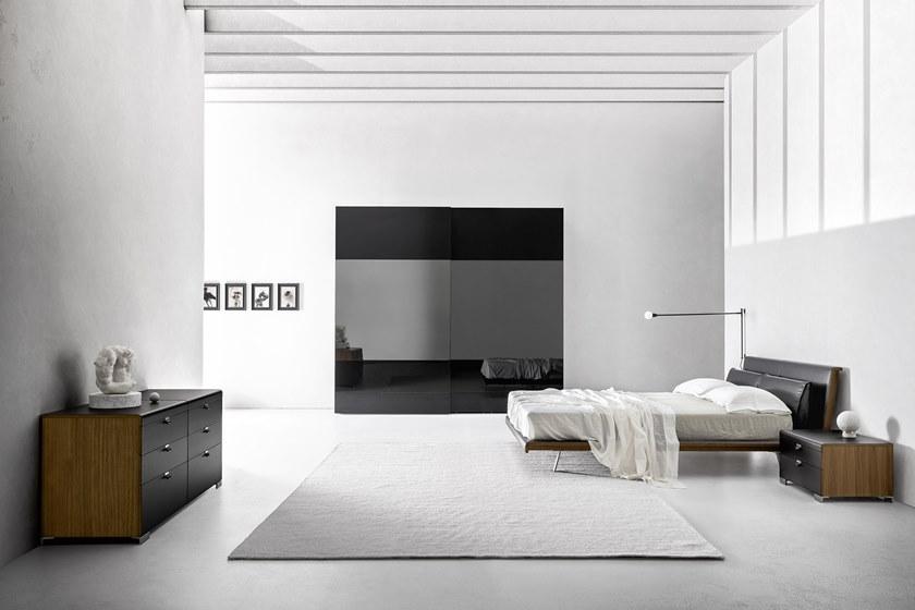 ZANETTE Стеклянный шкаф с раздвижными дверцами со встроенным телевизором sun-id-1511510 - Вид №4