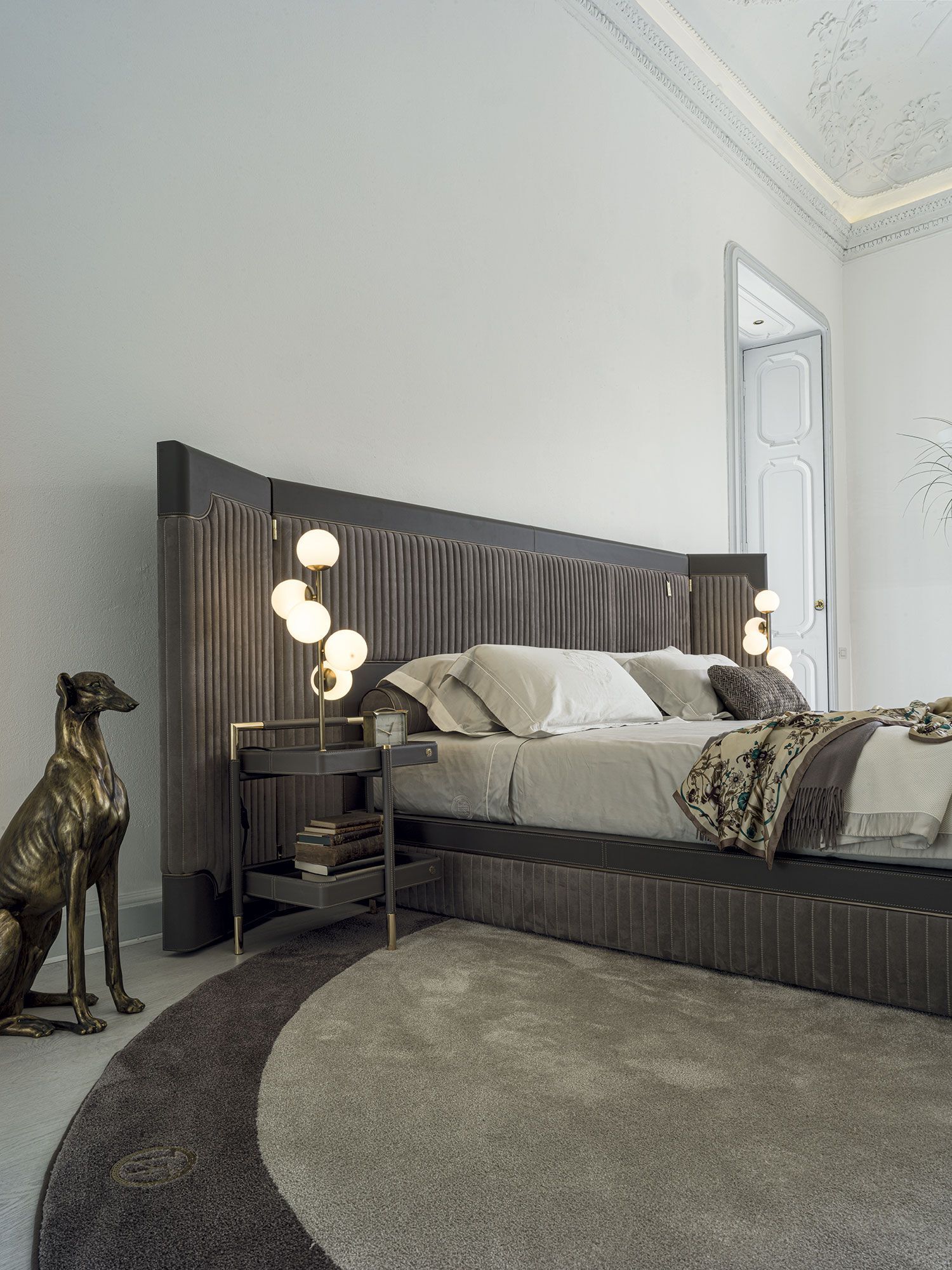 Прикроватная тумбочка с кожаной обивкой Vittoria Frigerio Вестник ARCH-00086251 - Вид №4