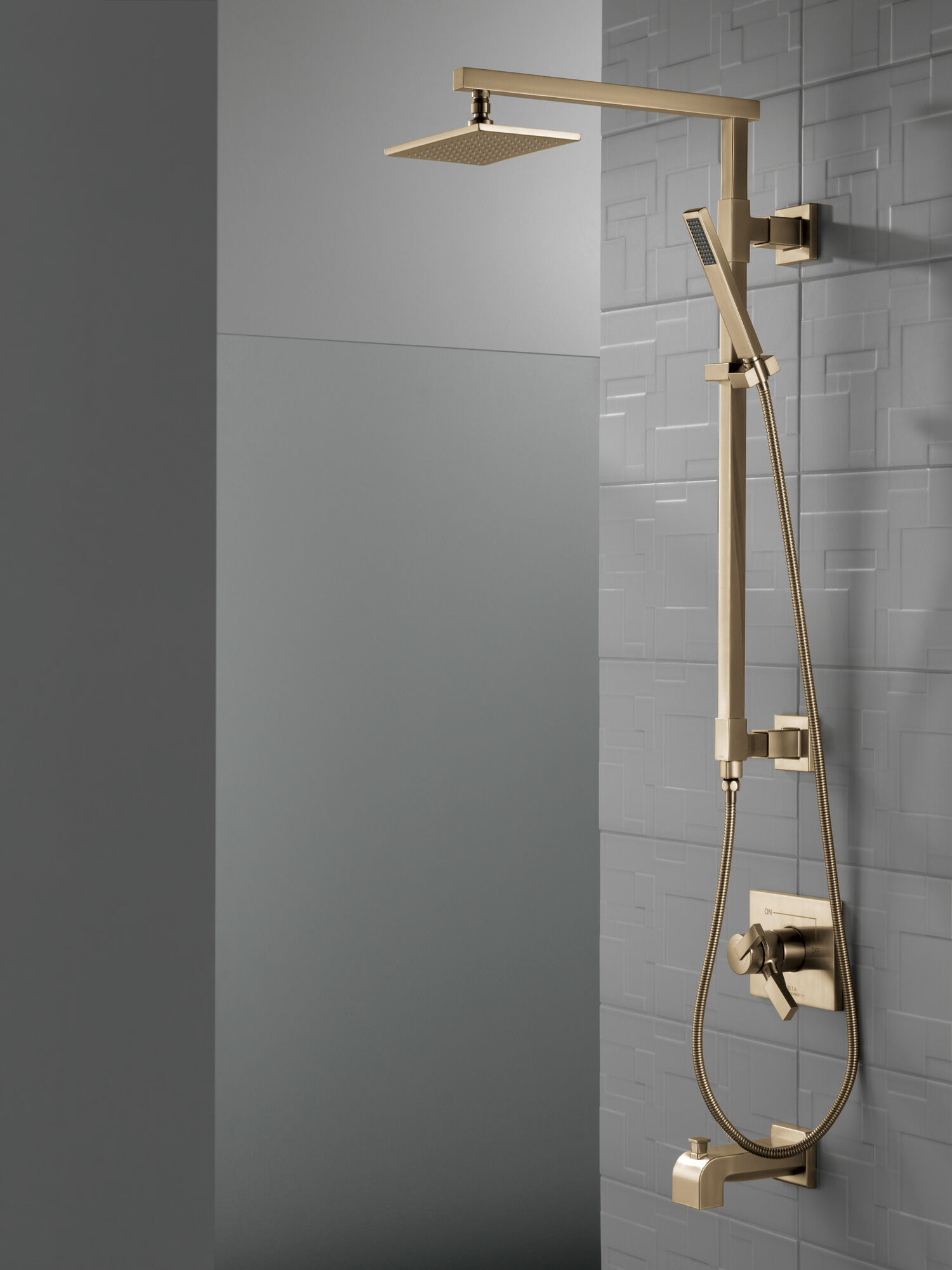 RP62954CZ Ручной душ - Прямоугольный - Римская ванна Delta Faucet Vero Шампанское бронза - Вид №4