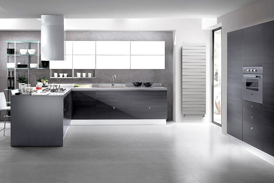 Радиатор биметаллический Royal Thermo PianoForte Tower Silver Satin (серебристый)  - 18 секций sun-id-646031 - Вид №4