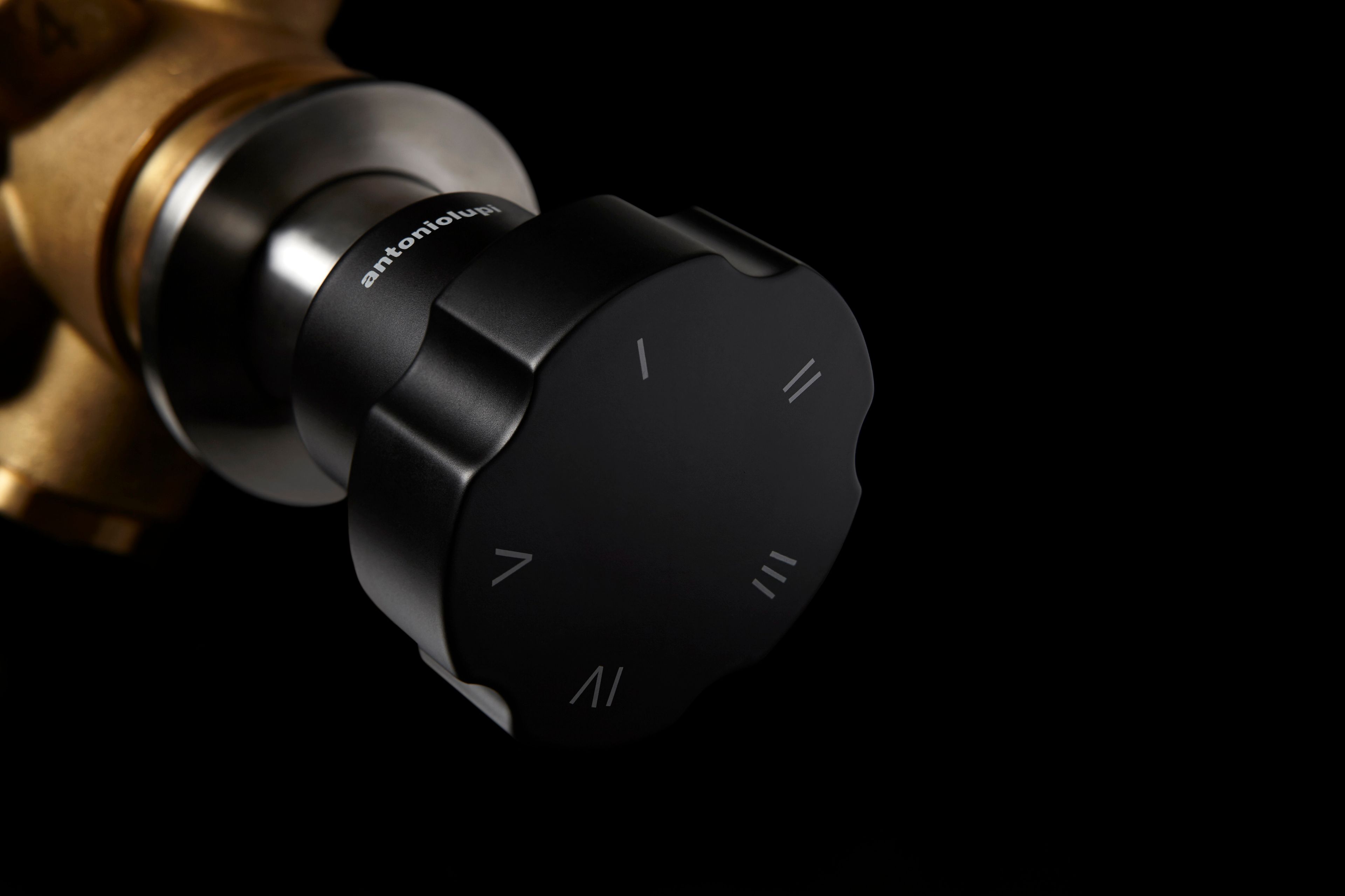 Однорычажный смеситель для душа Antoniolupi танк ARCH-00096662 - Вид №3