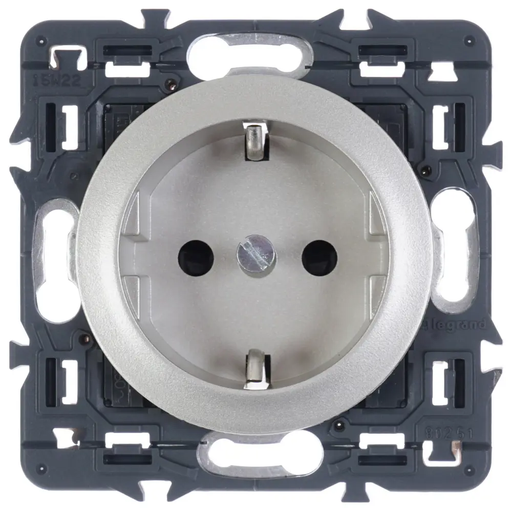 Розетка встраиваемая Legrand Celiane с заземлением, цвет титан STLM-2076509