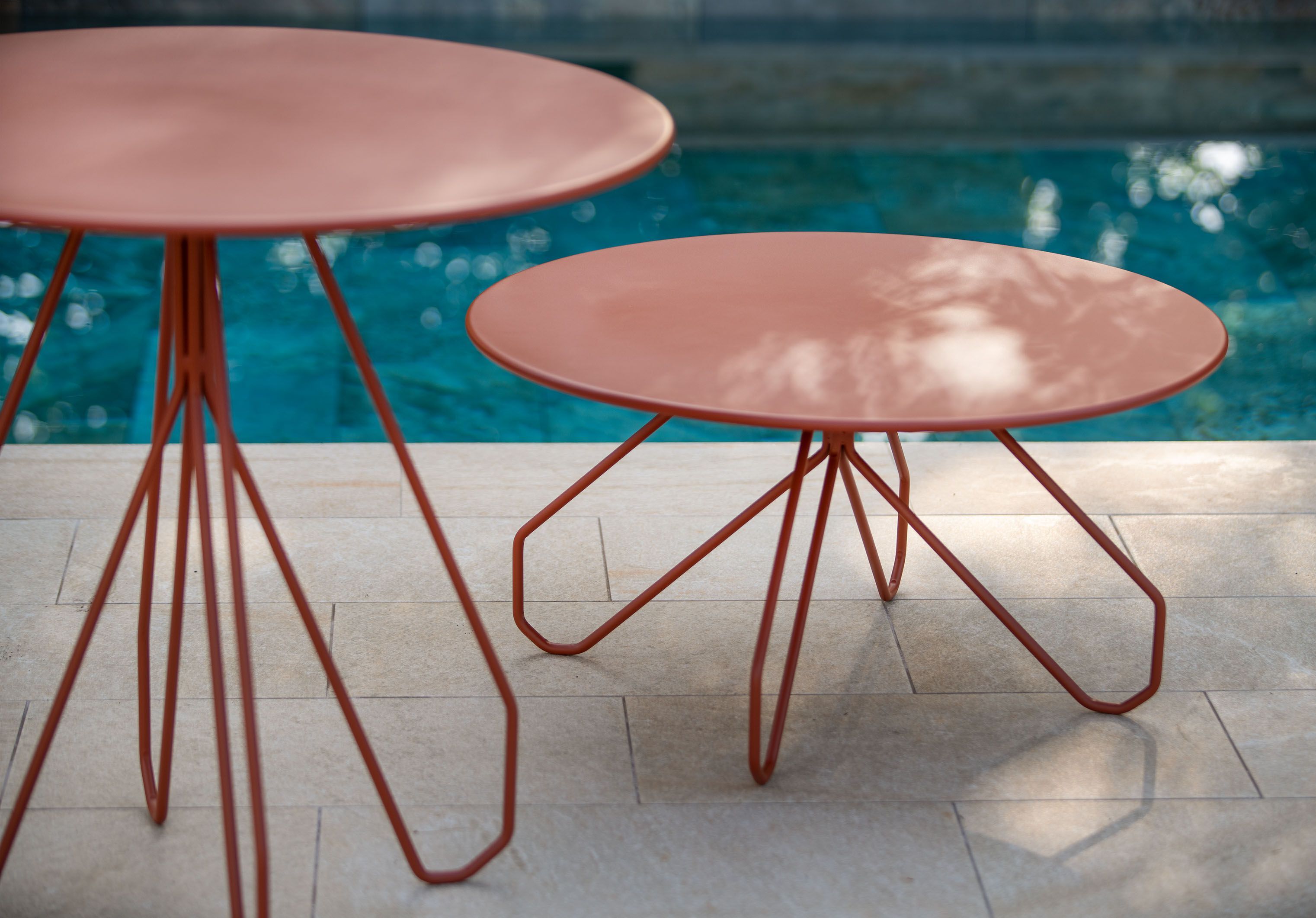 Круглый стальной садовый стол с порошковым покрытием iSimar Мартини ARCH-00063930 - Вид №6