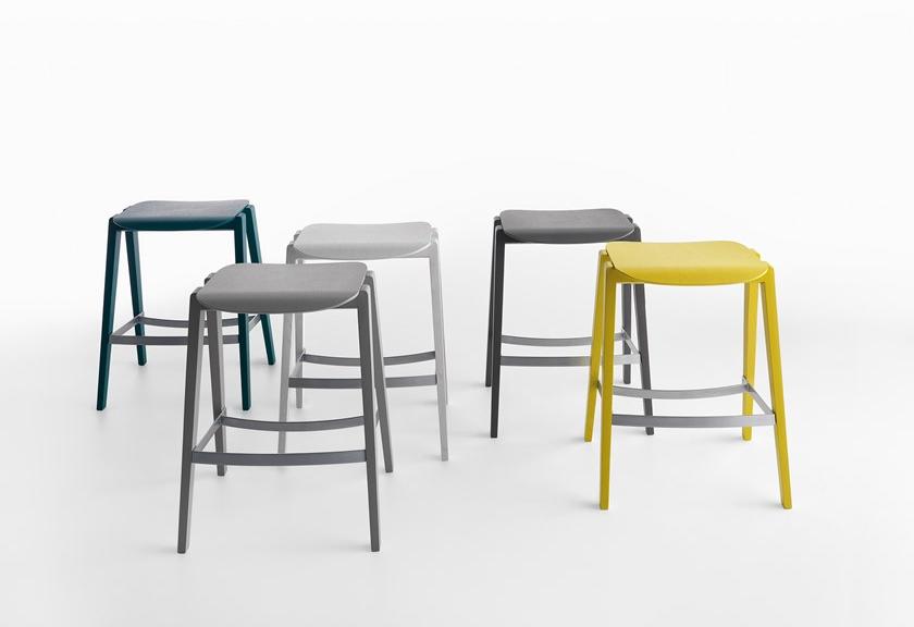 Crassevig Высокий табурет из массива дерева с подставкой для ног Mixis sun-id-1492941 - Вид №2