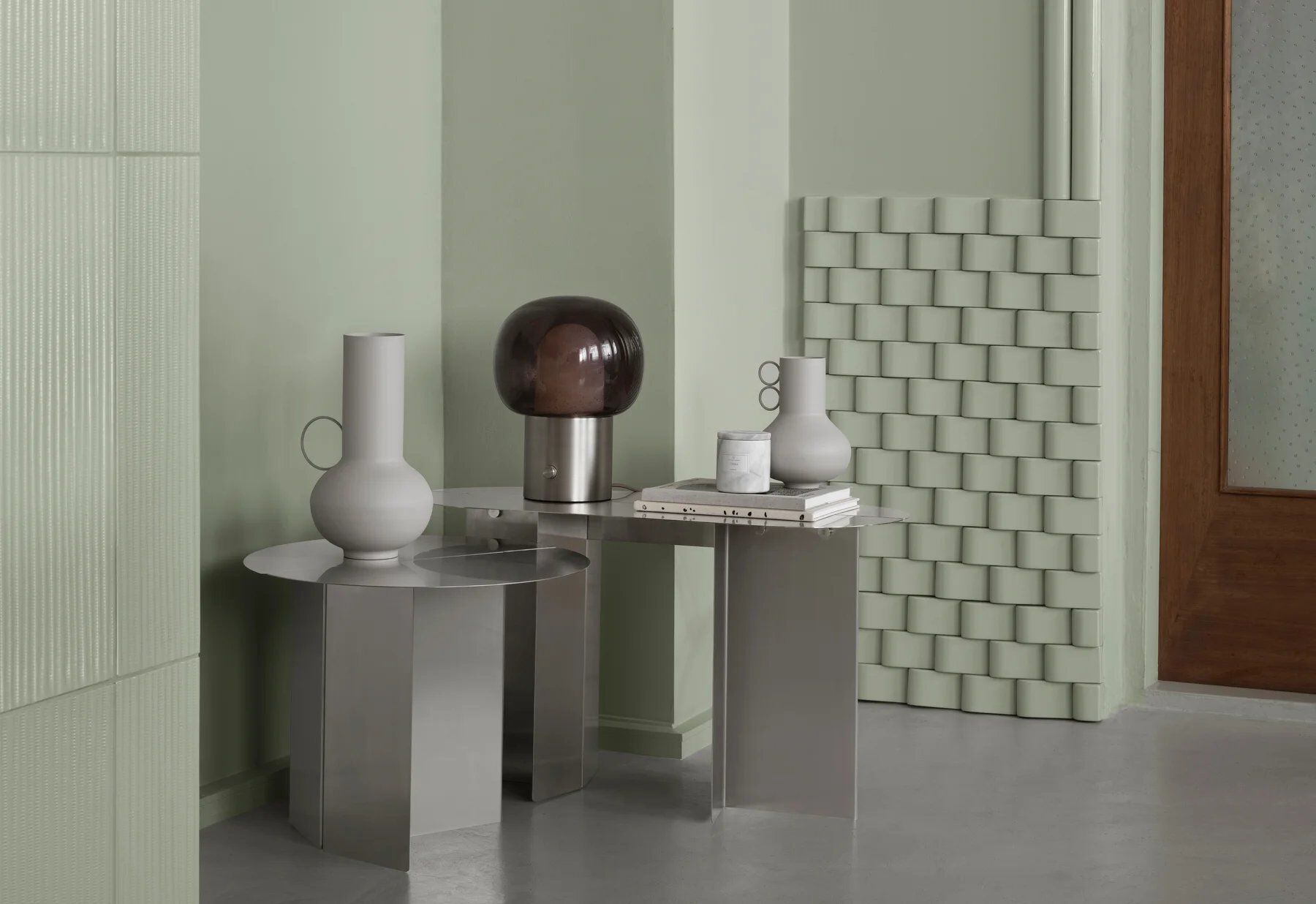 Алюминиевая и стеклянная светодиодная настольная лампа blomus IRIS Ø24 ARCH-00105186 - Вид №9