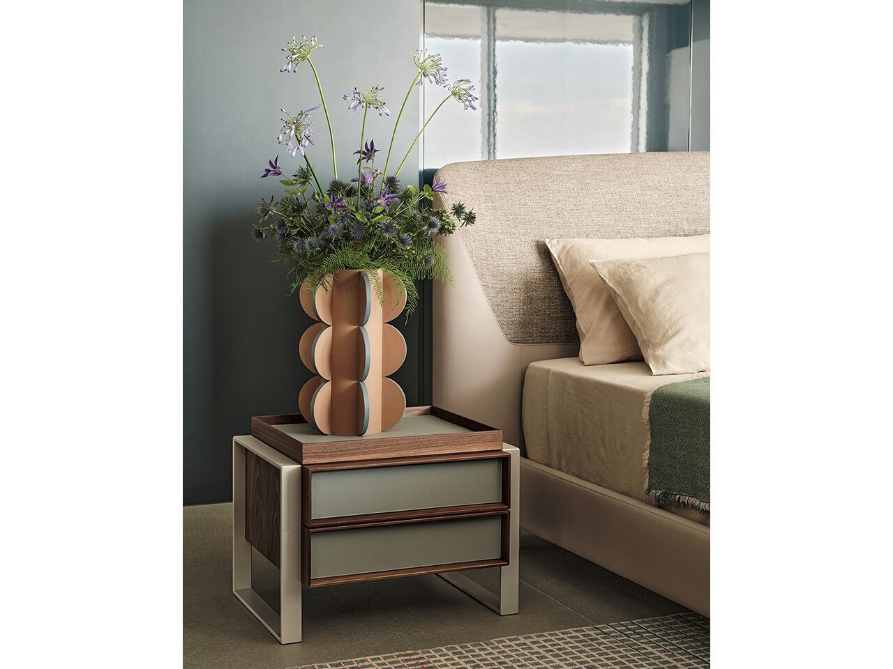 Деревянная тумбочка и кожаные детали, с ящиками Turri Joel ARCH-00079206 - Вид №1