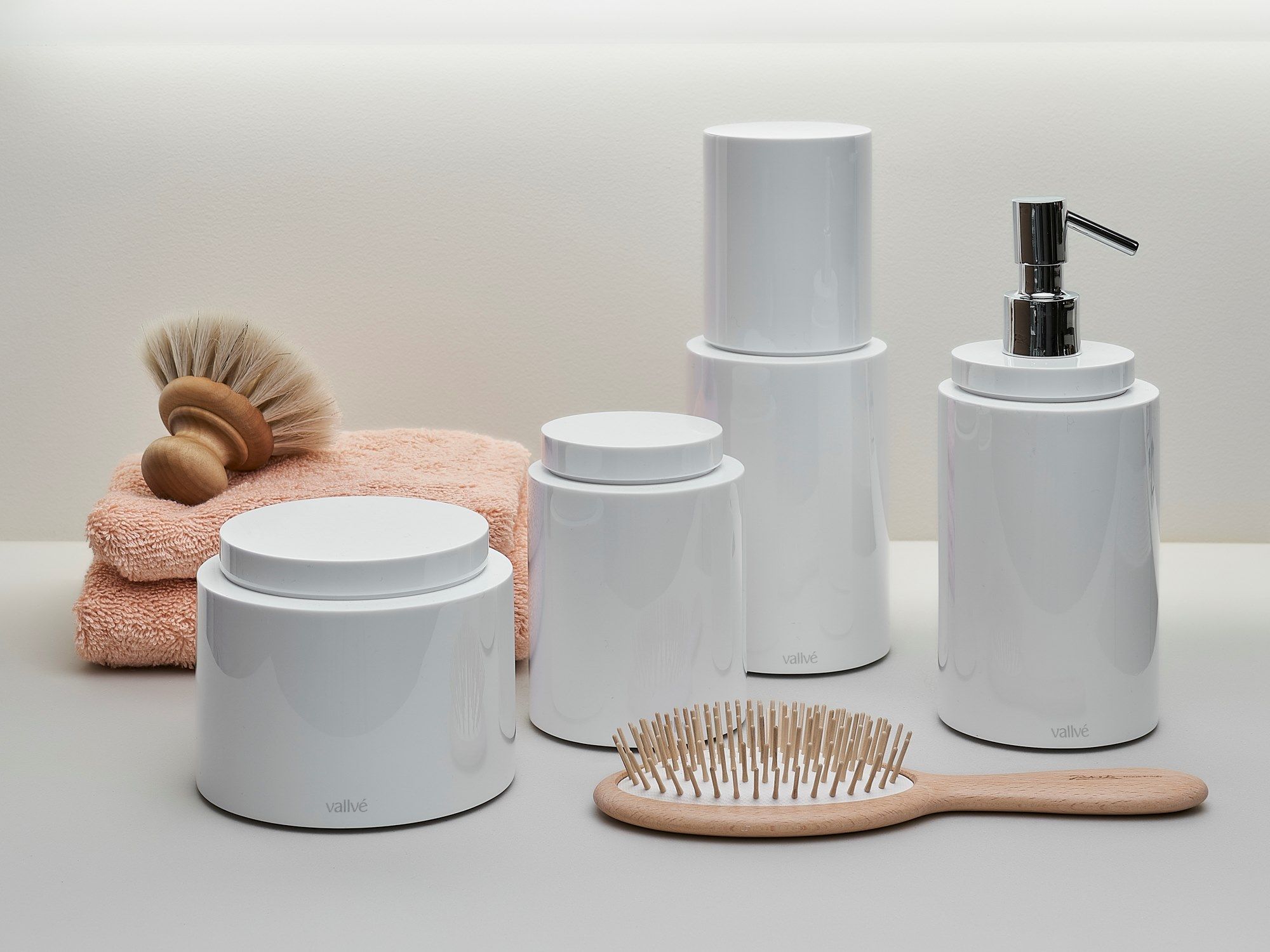 Держатель зубной щетки из смолы с крышкой Vallvé ROLL ARCH-00105143 - Вид №2