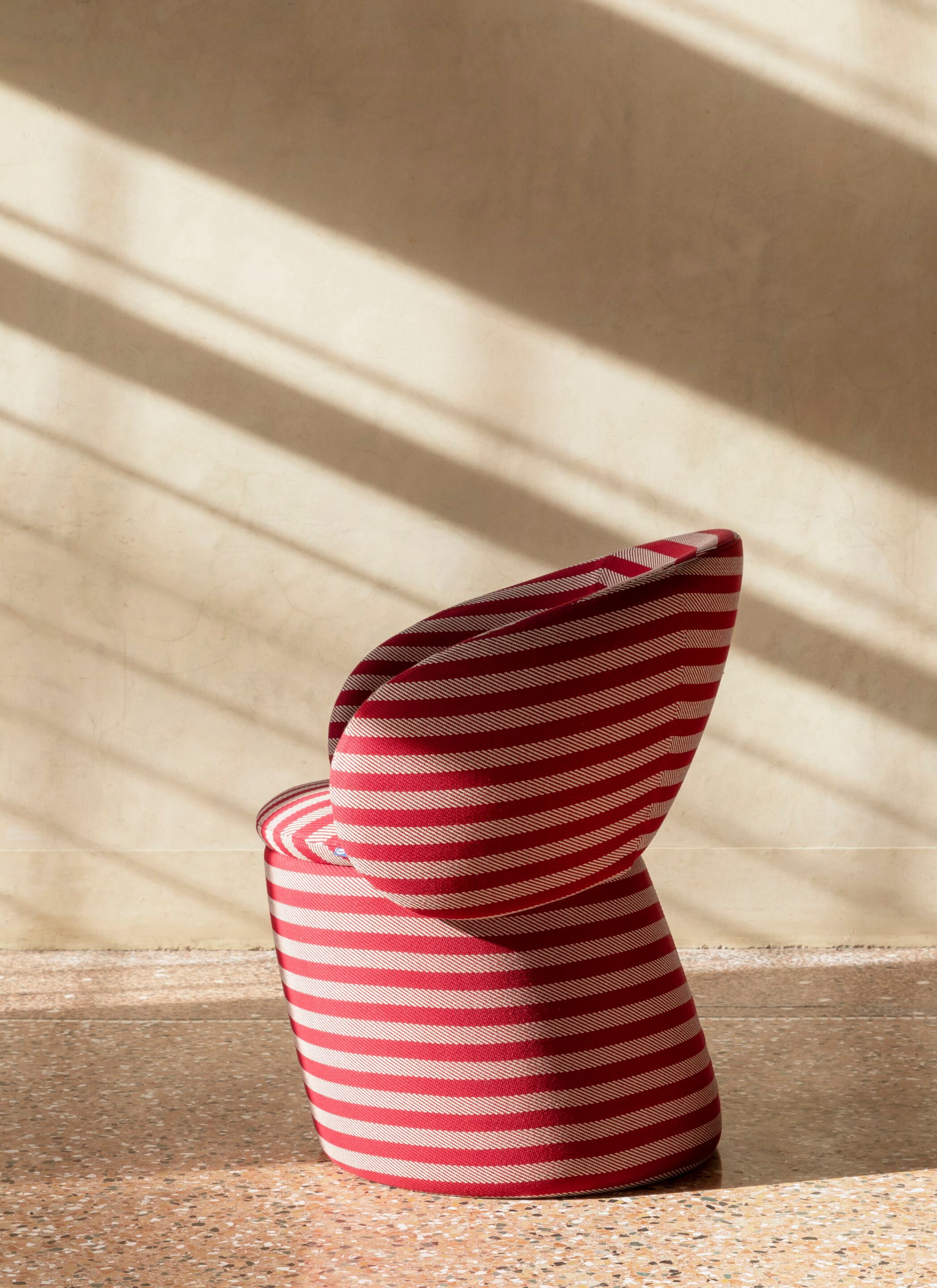 Тканевое кресло с подлокотниками Miniforms Nebula ARCH-00113514 - Вид №4