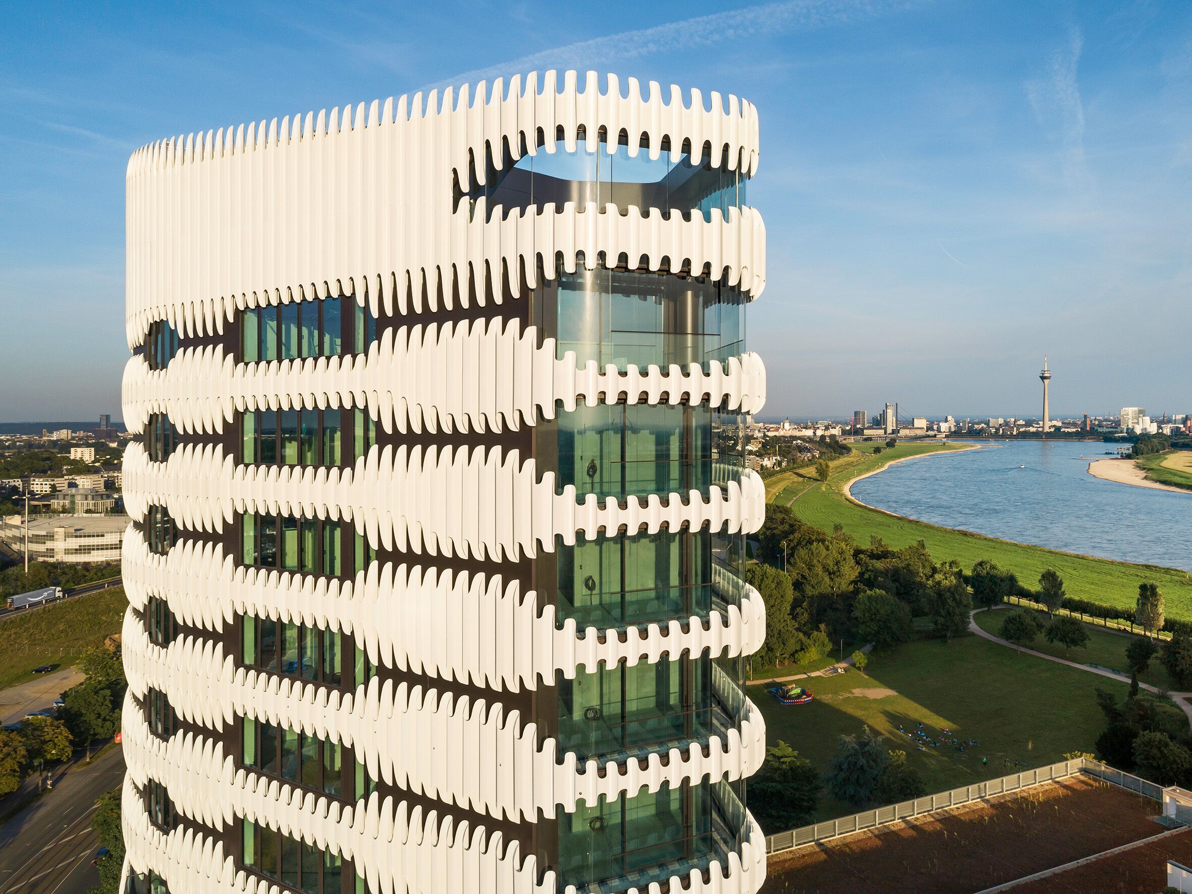 Балконное остекление Solarlux Proline T ARCH-00003117 - Вид №1