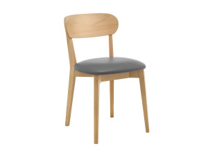 Стул из массива дерева с мягким сиденьем