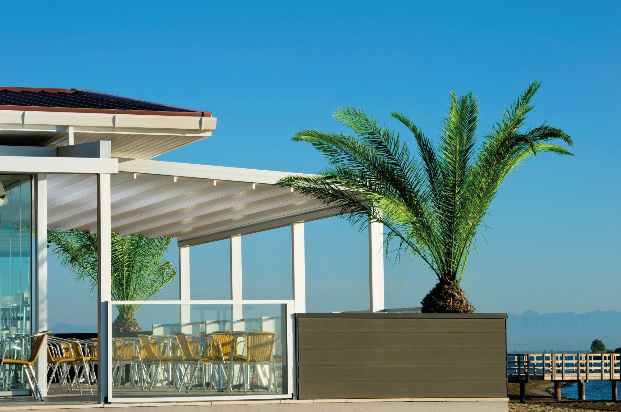 Алюминиевая пергола с раздвижной крышкой Pratic Tecnic ARCH-00048592 - Вид №2