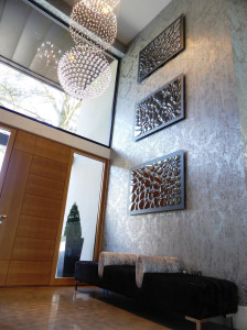 Декоративный предмет из зеркального стекла