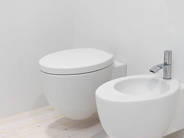 Керамический подвесной туалет Ceramica Cielo банки ARCH-00118264